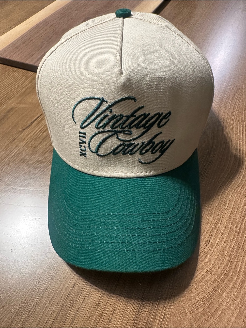 Vintage Cowboy Embroidered Two-Tone Baseball Cap - Cream & Green
